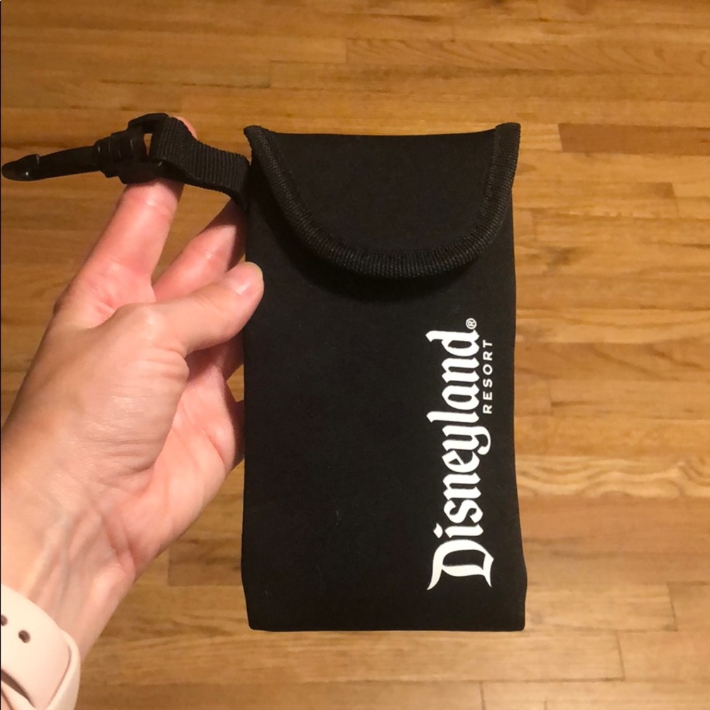 Disney Eyeglass Holder Disneyland Resort Gem